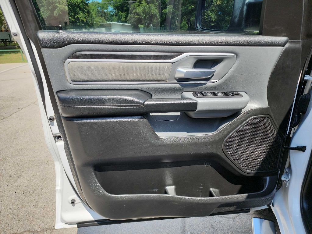 2022 RAM 1500 Image 21