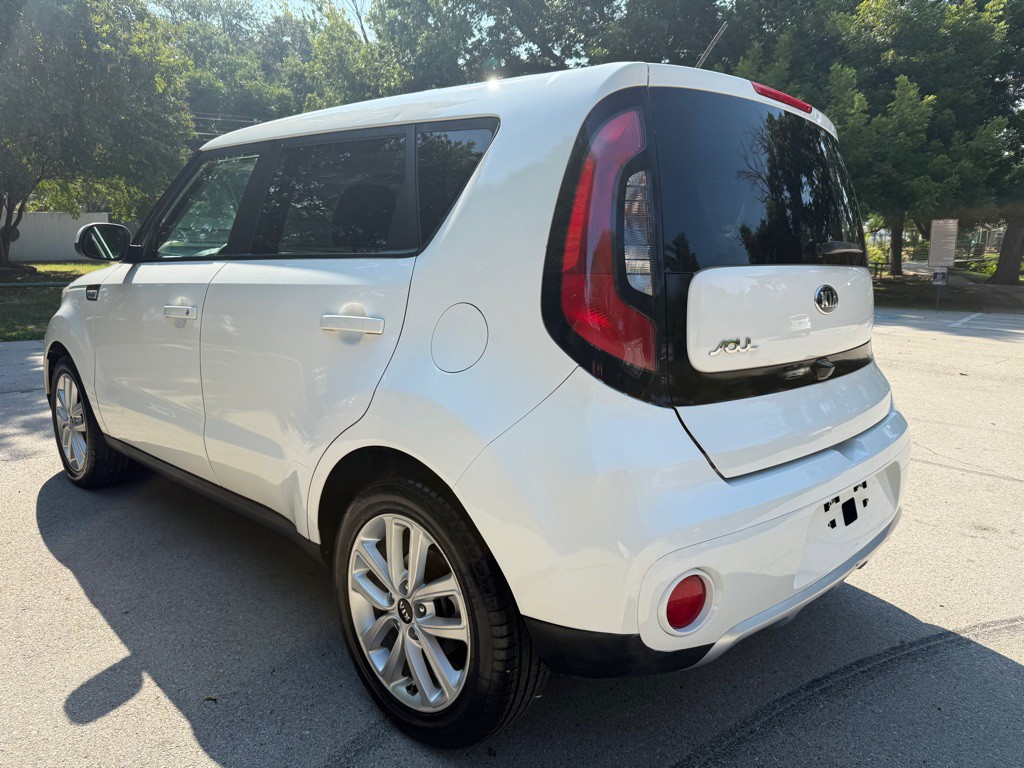 2018 Kia Soul Image 9