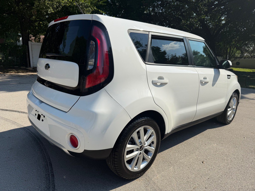 2018 Kia Soul Image 15