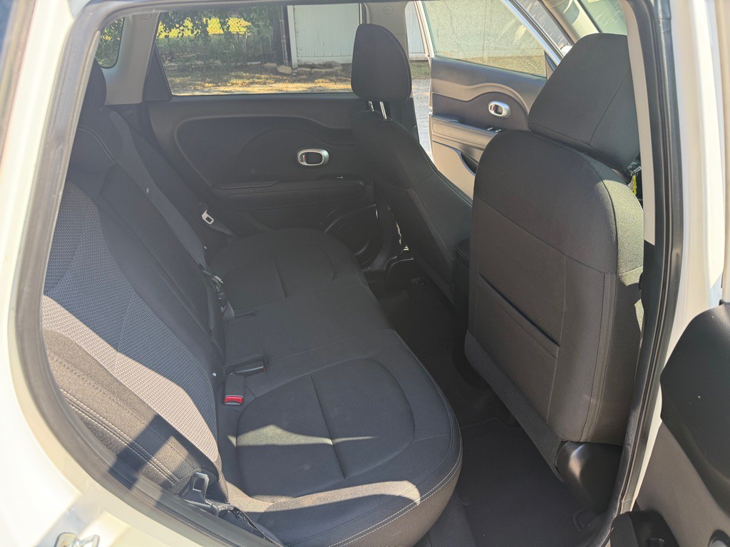 2018 Kia Soul Image 37