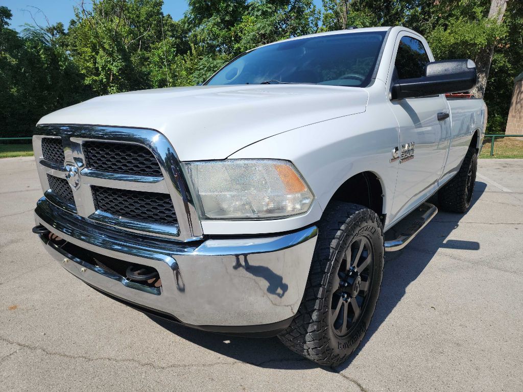 2014 RAM 3500 Image 3