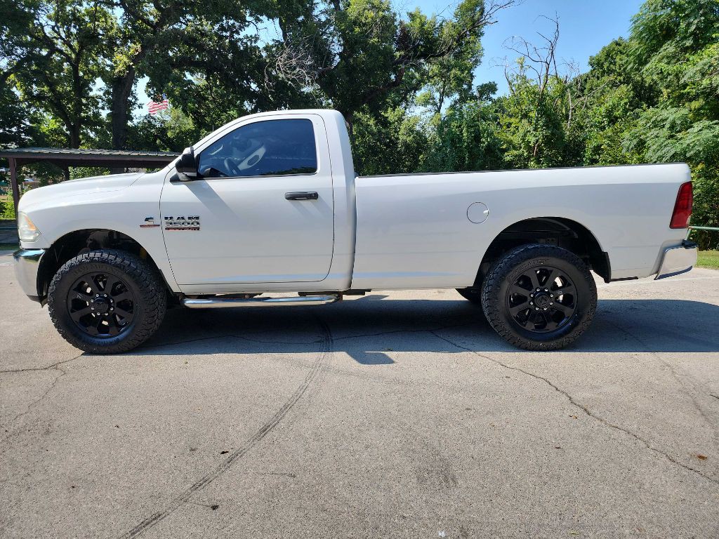 2014 RAM 3500 Image 4