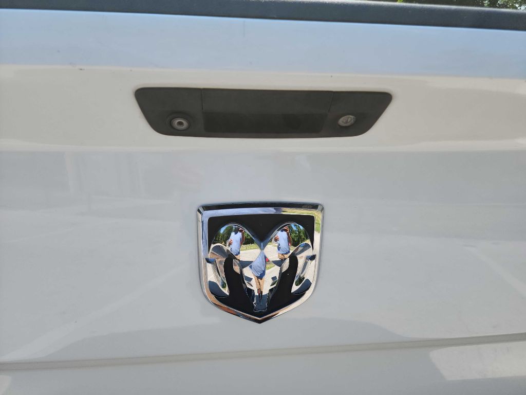 2014 RAM 3500 Image 7