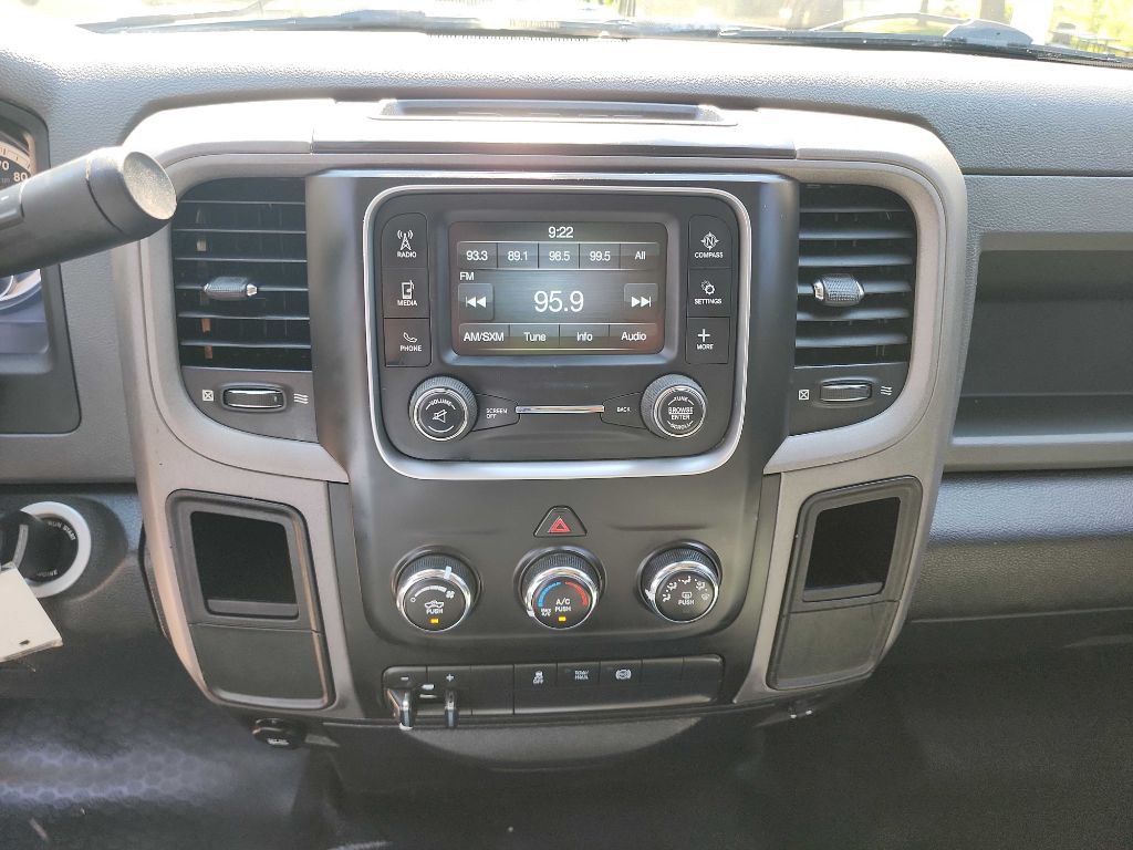 2014 RAM 3500 Image 26
