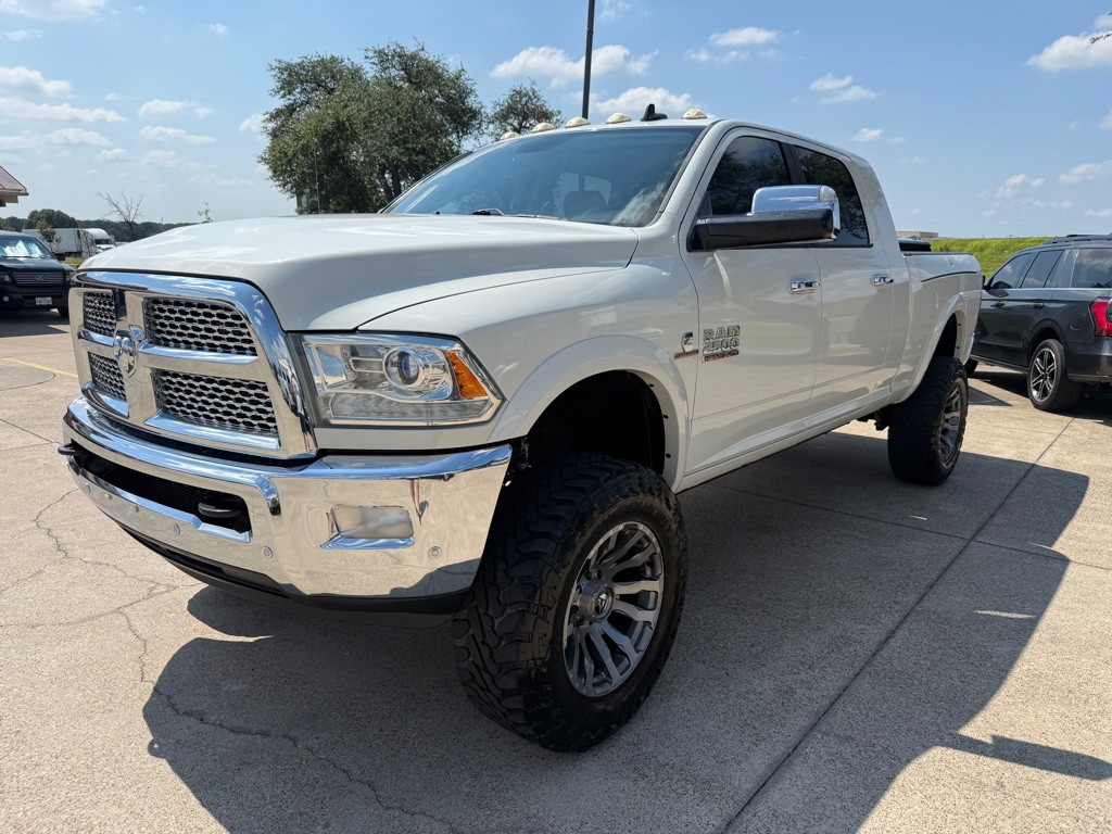 2016 RAM 2500 Image 3