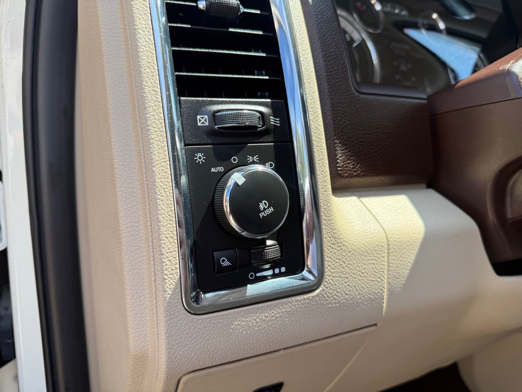 2016 RAM 2500 Image 33