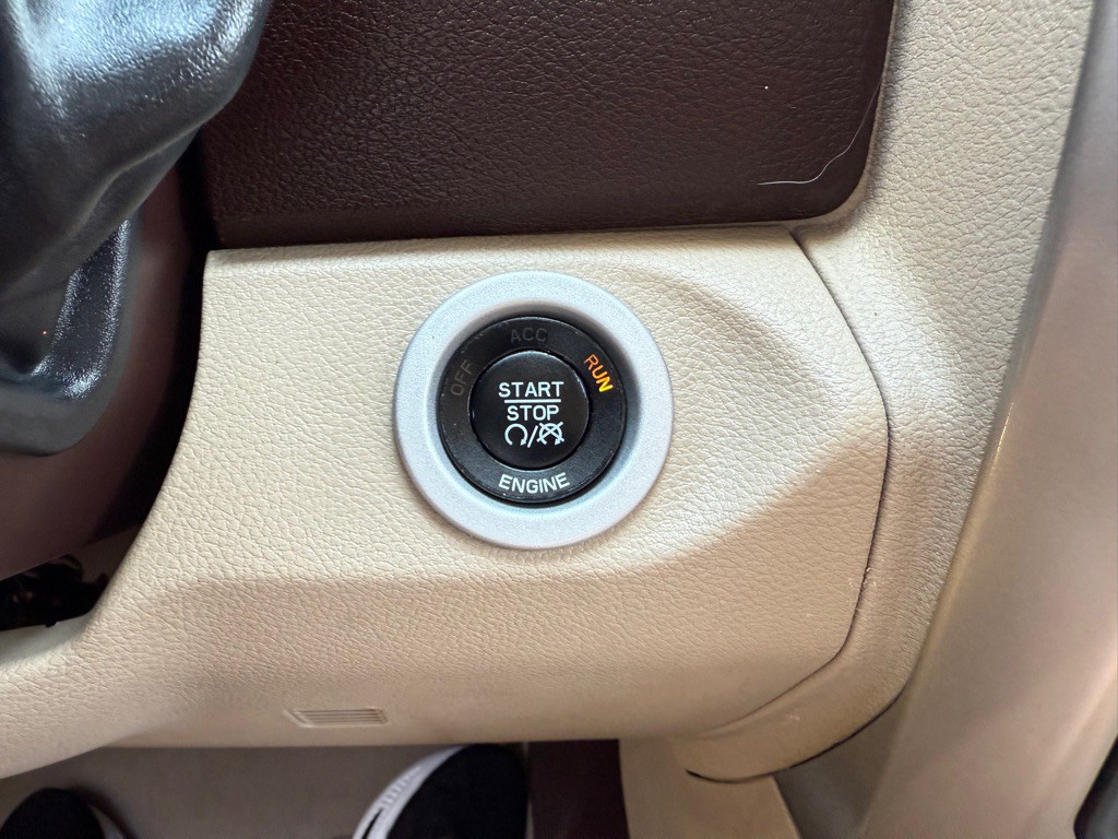 2016 RAM 2500 Image 36