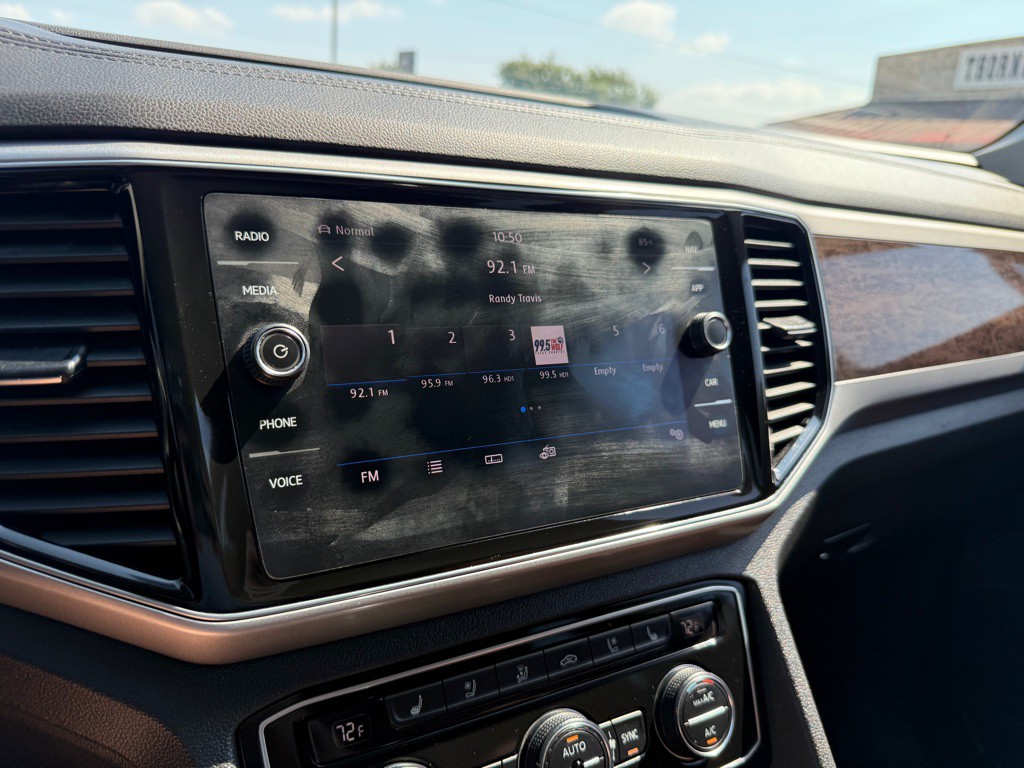 2018 Volkswagen Atlas Image 35