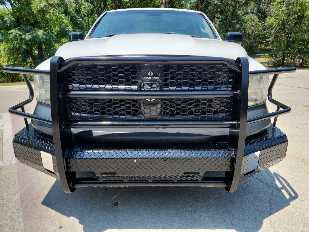 2016 RAM 1500 Image 2