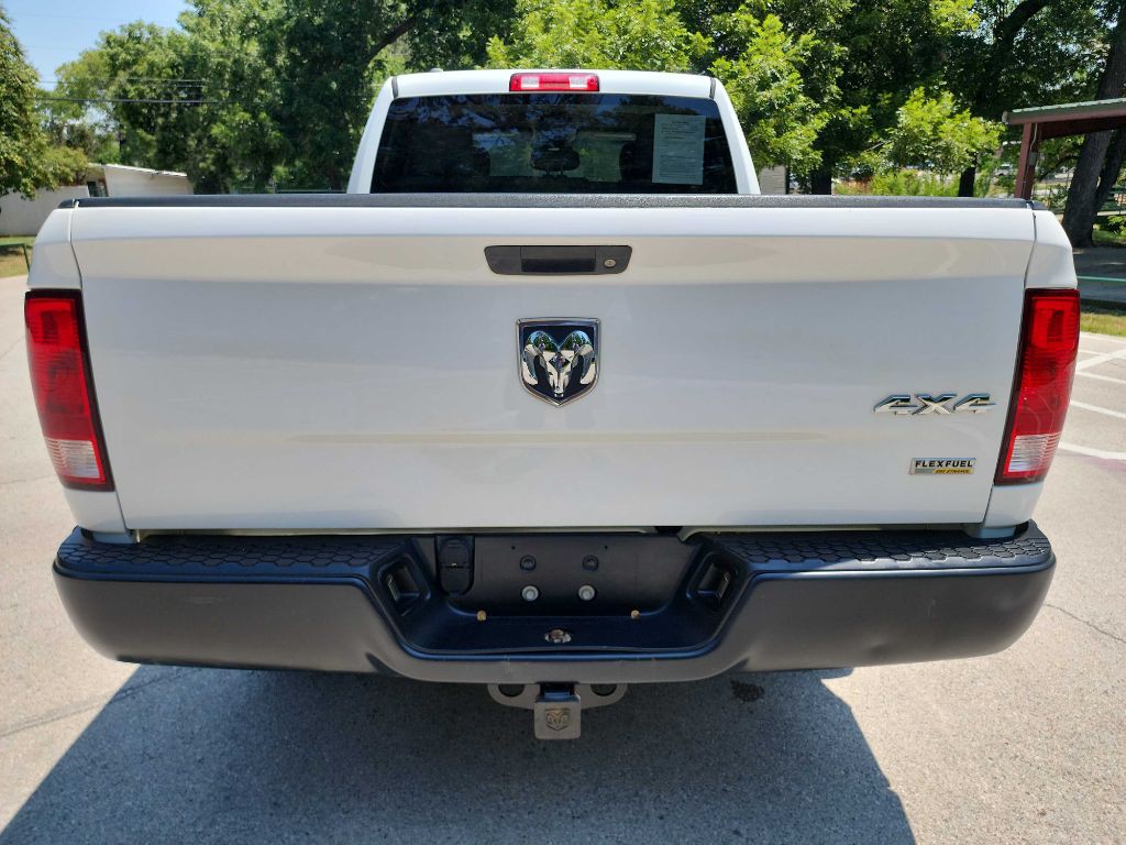 2016 RAM 1500 Image 7