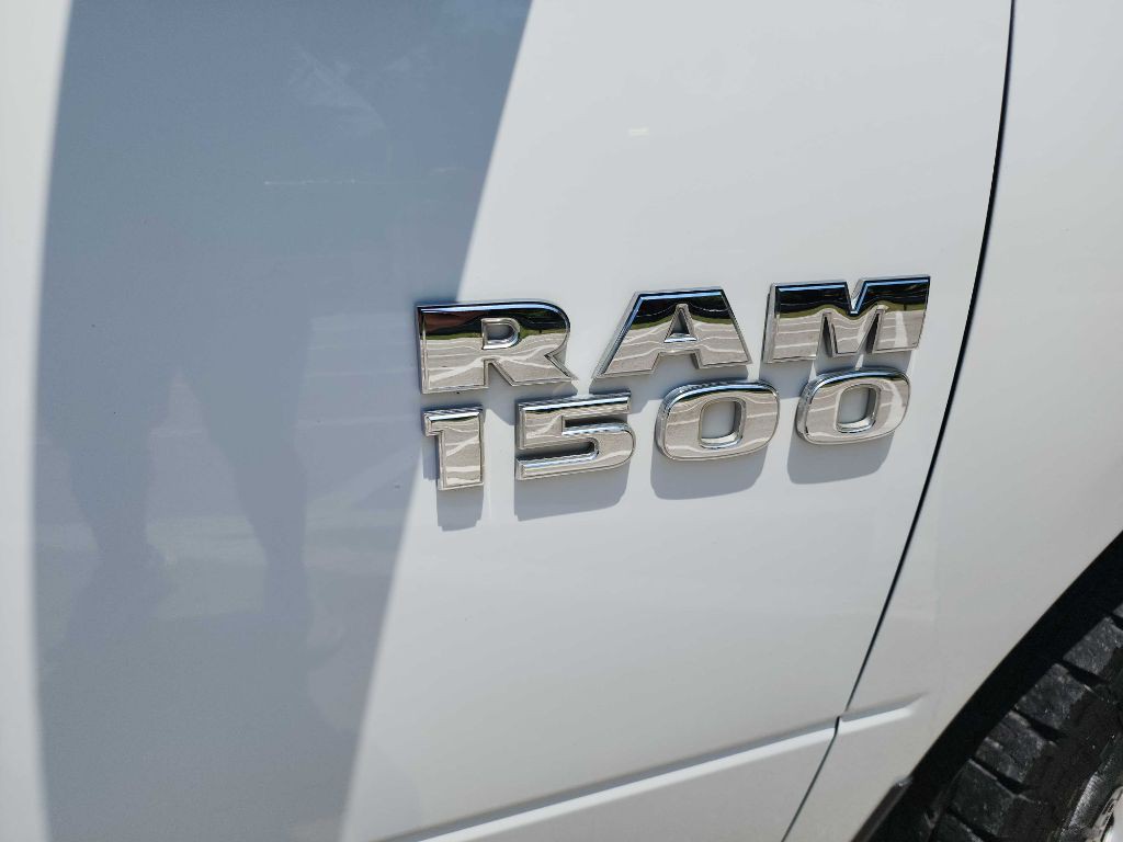 2016 RAM 1500 Image 14