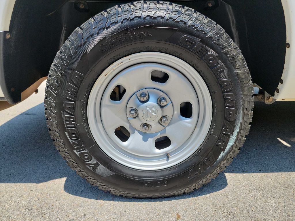 2016 RAM 1500 Image 16