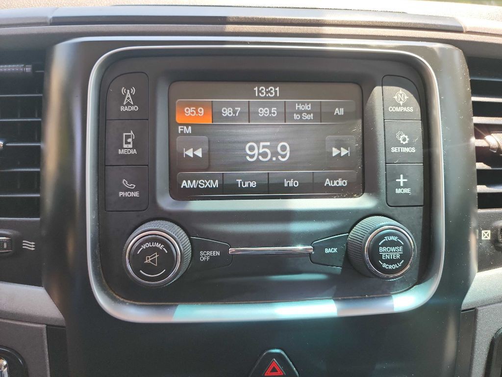 2016 RAM 1500 Image 25