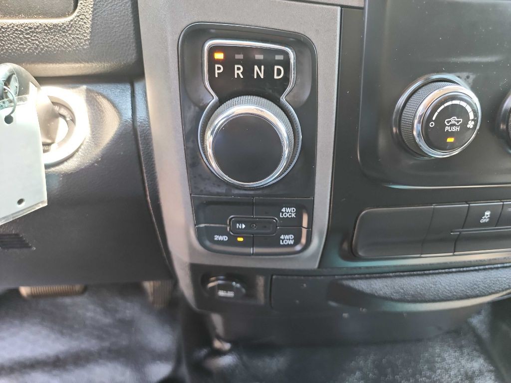 2016 RAM 1500 Image 27