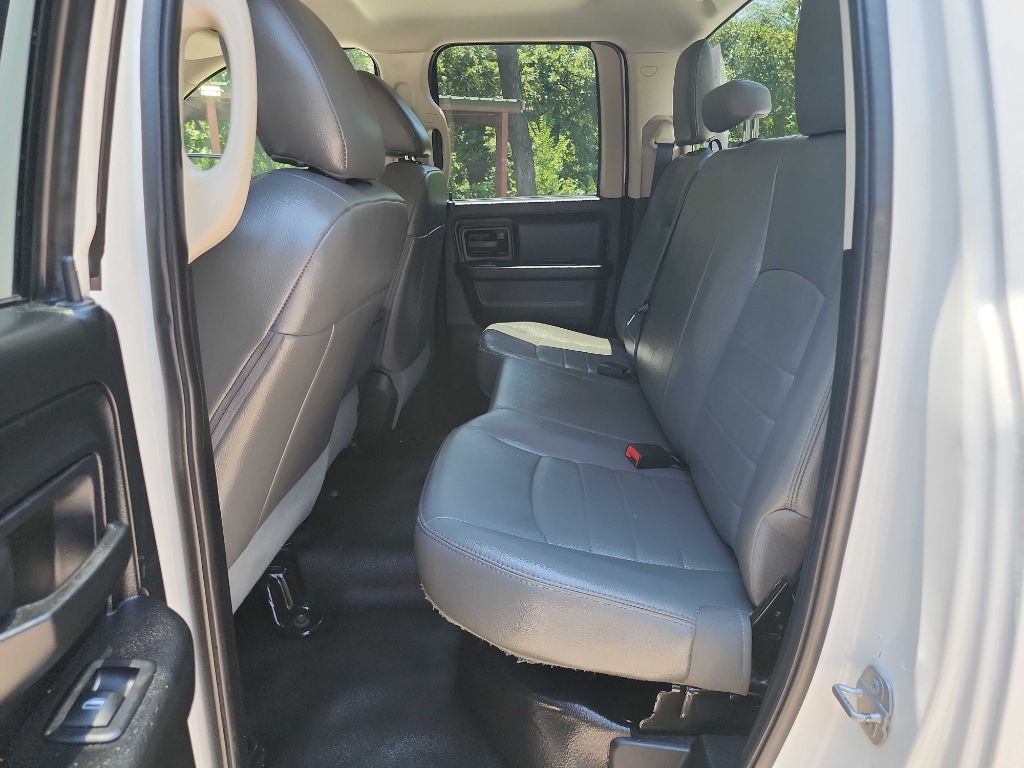 2016 RAM 1500 Image 30