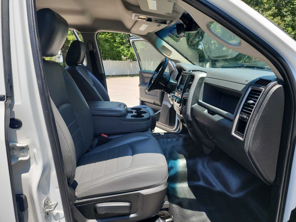 2016 RAM 1500 Image 35
