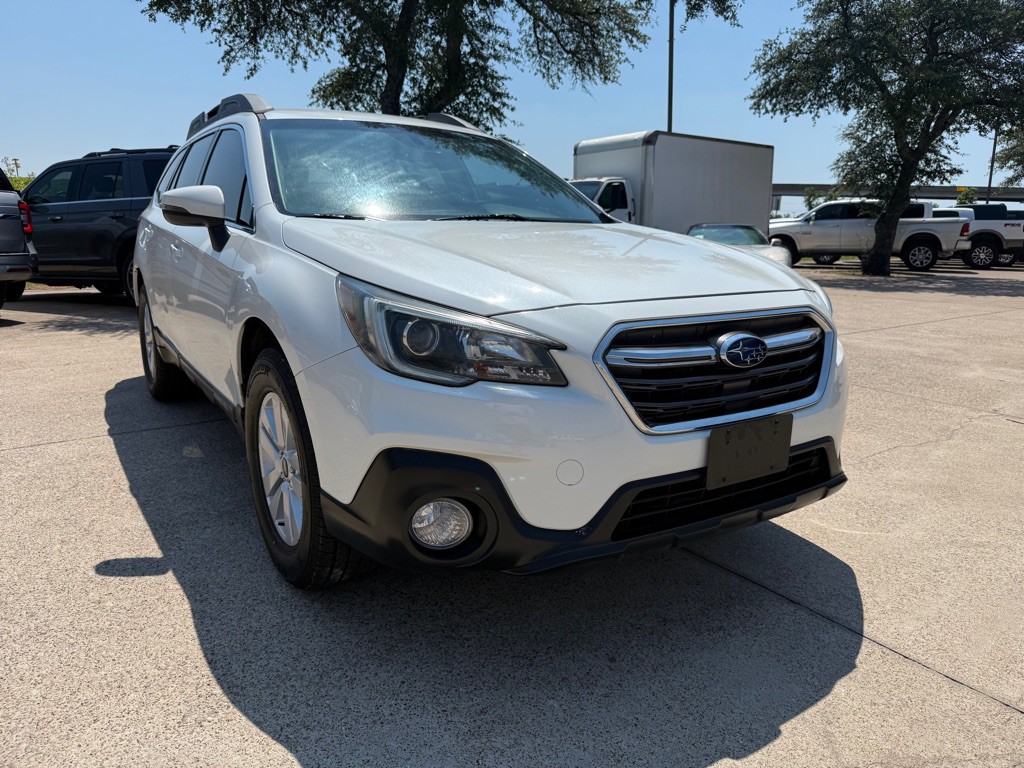 2019 Subaru Outback Image 1