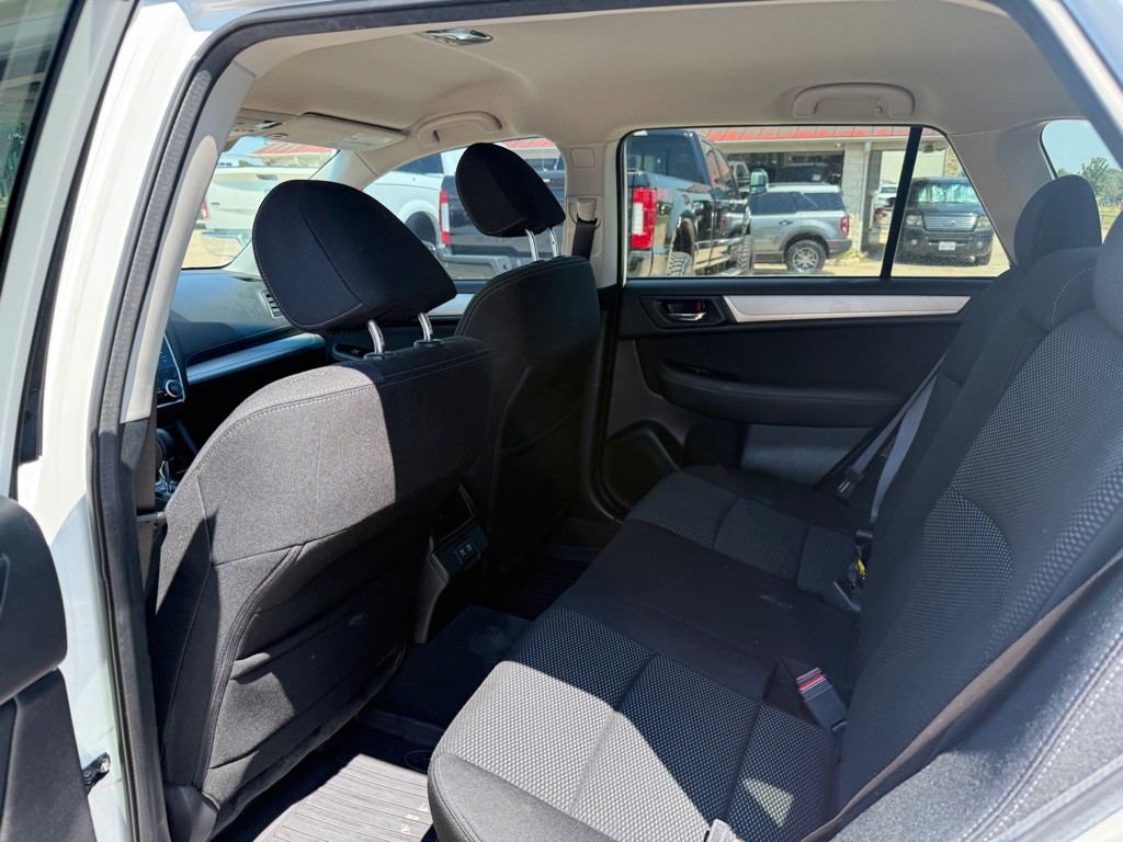 2019 Subaru Outback Image 12
