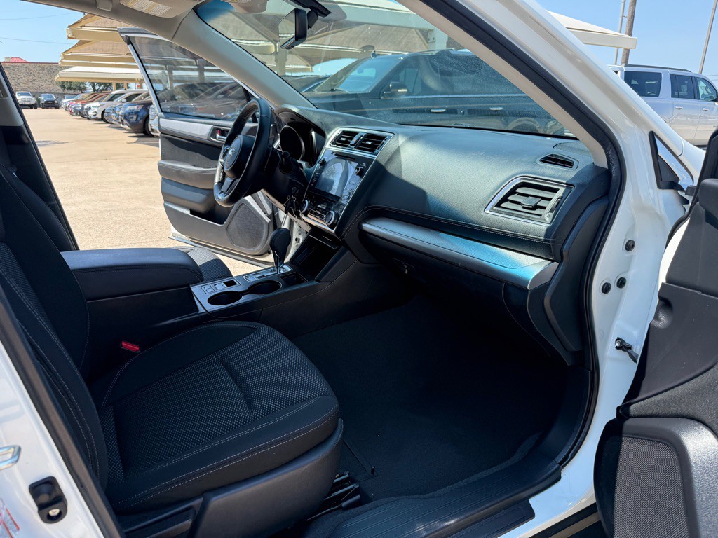 2019 Subaru Outback Image 13
