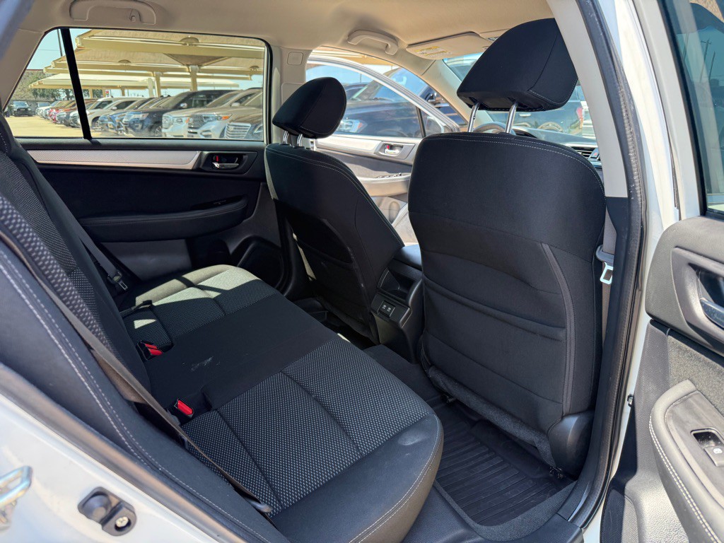 2019 Subaru Outback Image 14