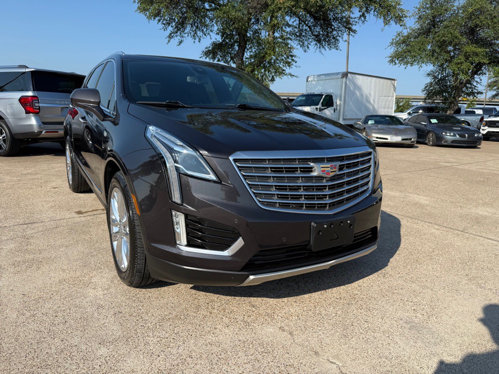 2017 Cadillac XT5 Image 1