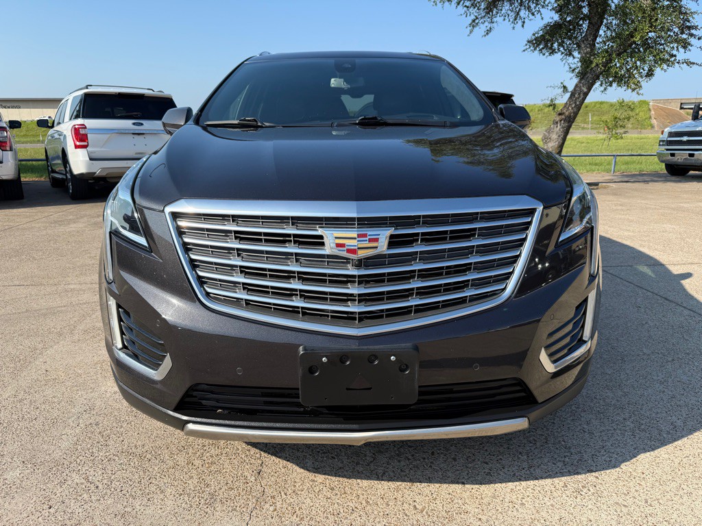 2017 Cadillac XT5 Image 2