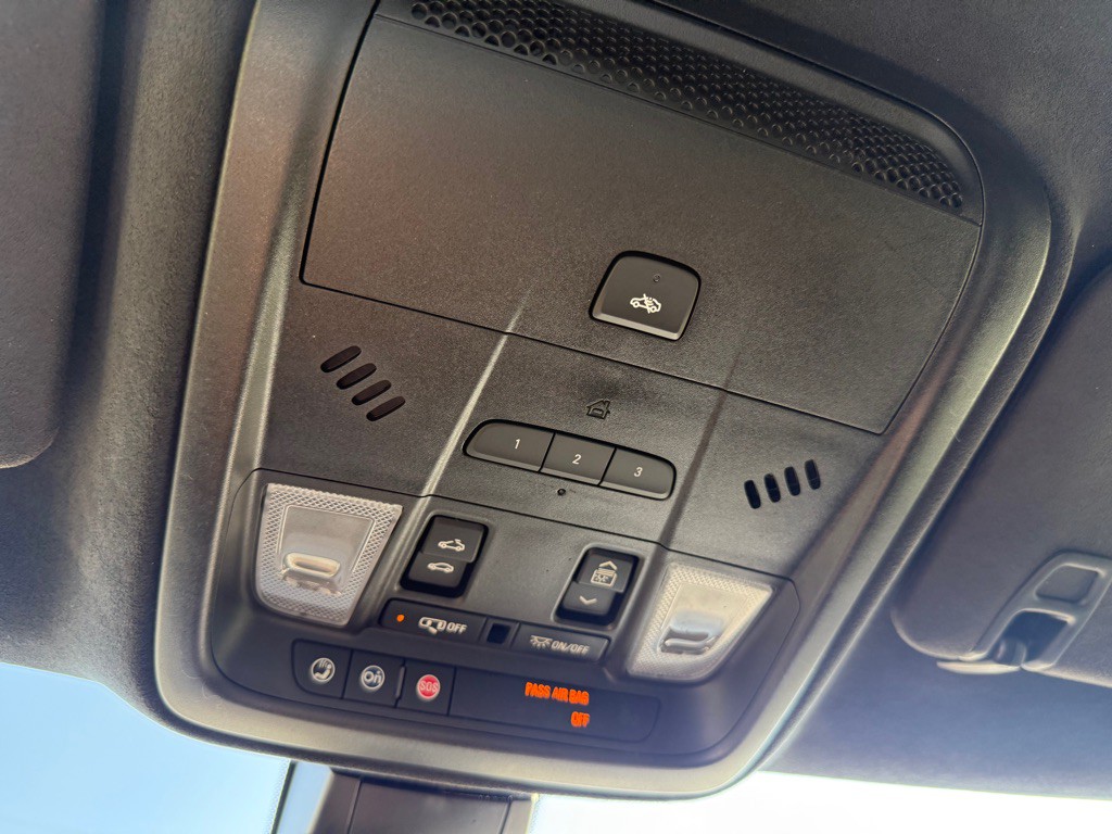 2017 Cadillac XT5 Image 38