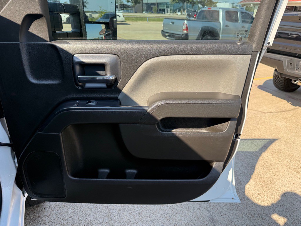 2019 GMC Sierra Image 17