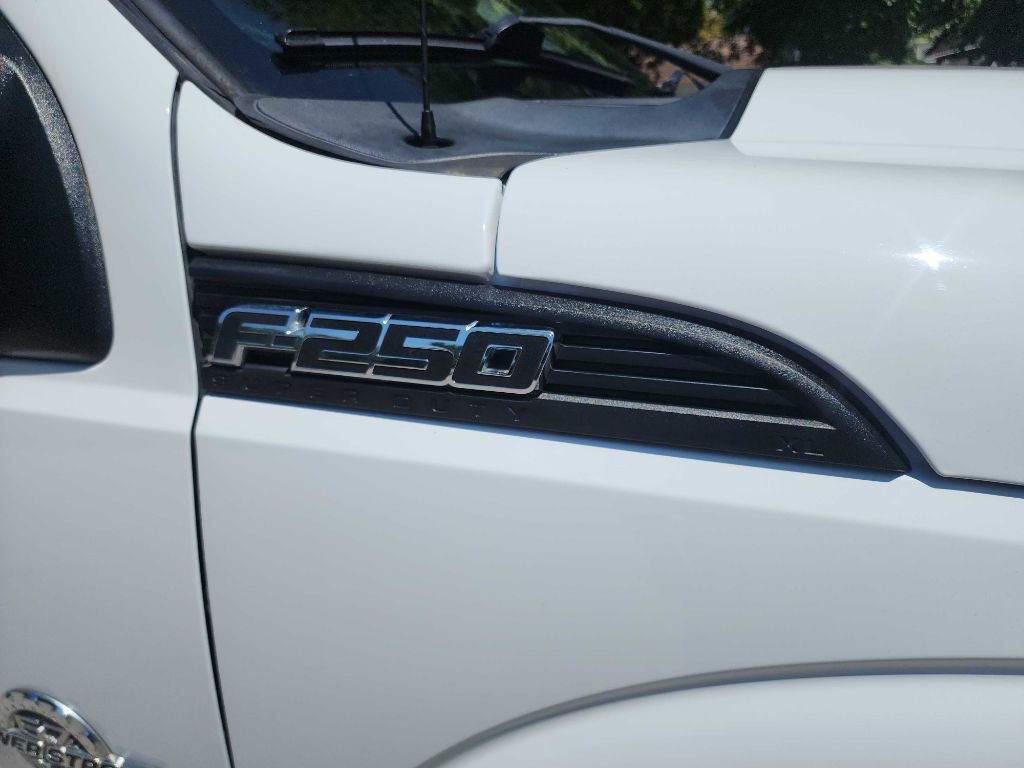 2016 Ford F-250 Image 18