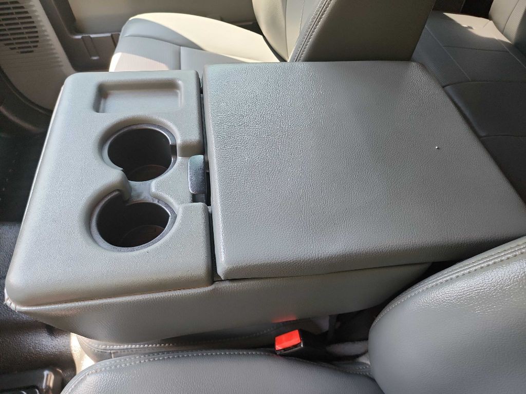 2016 Ford F-250 Image 29