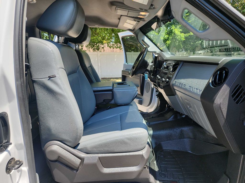 2016 Ford F-250 Image 38