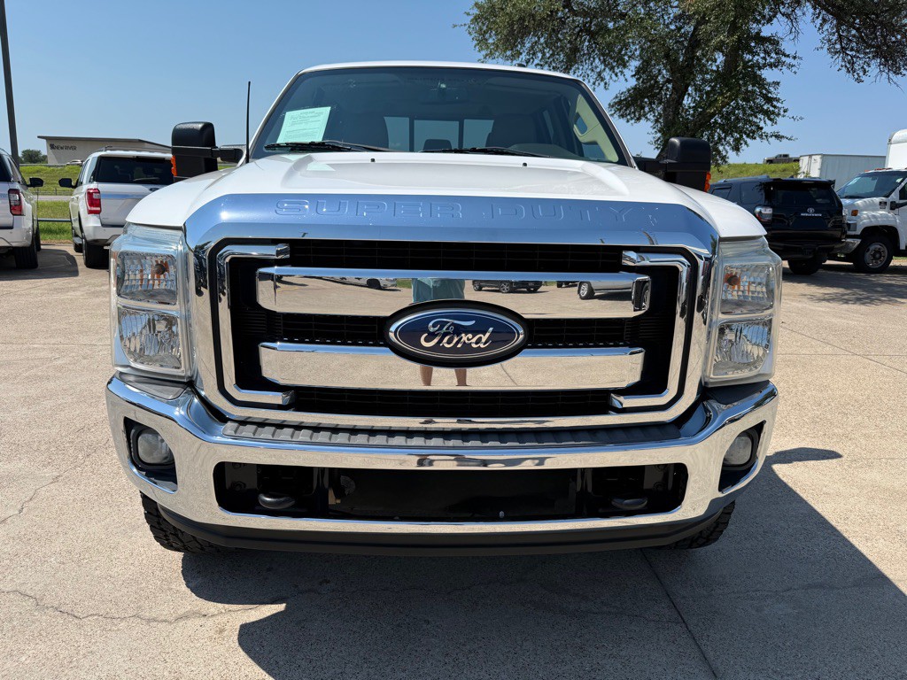 2011 Ford F-350 Image 2