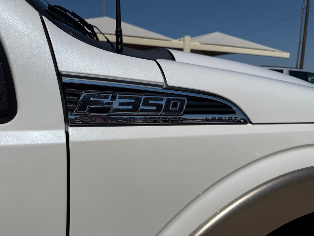 2011 Ford F-350 Image 10