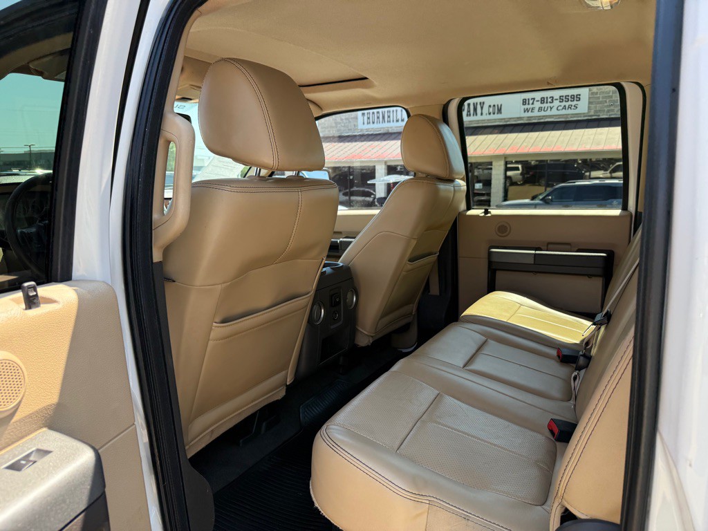 2011 Ford F-350 Image 16