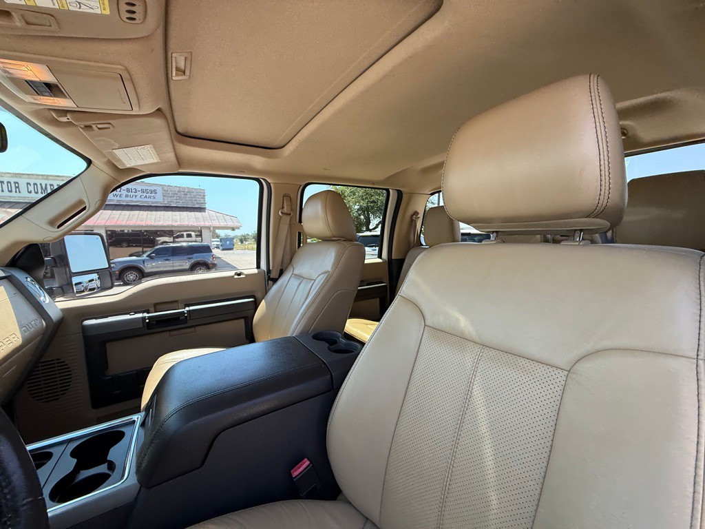 2011 Ford F-350 Image 19