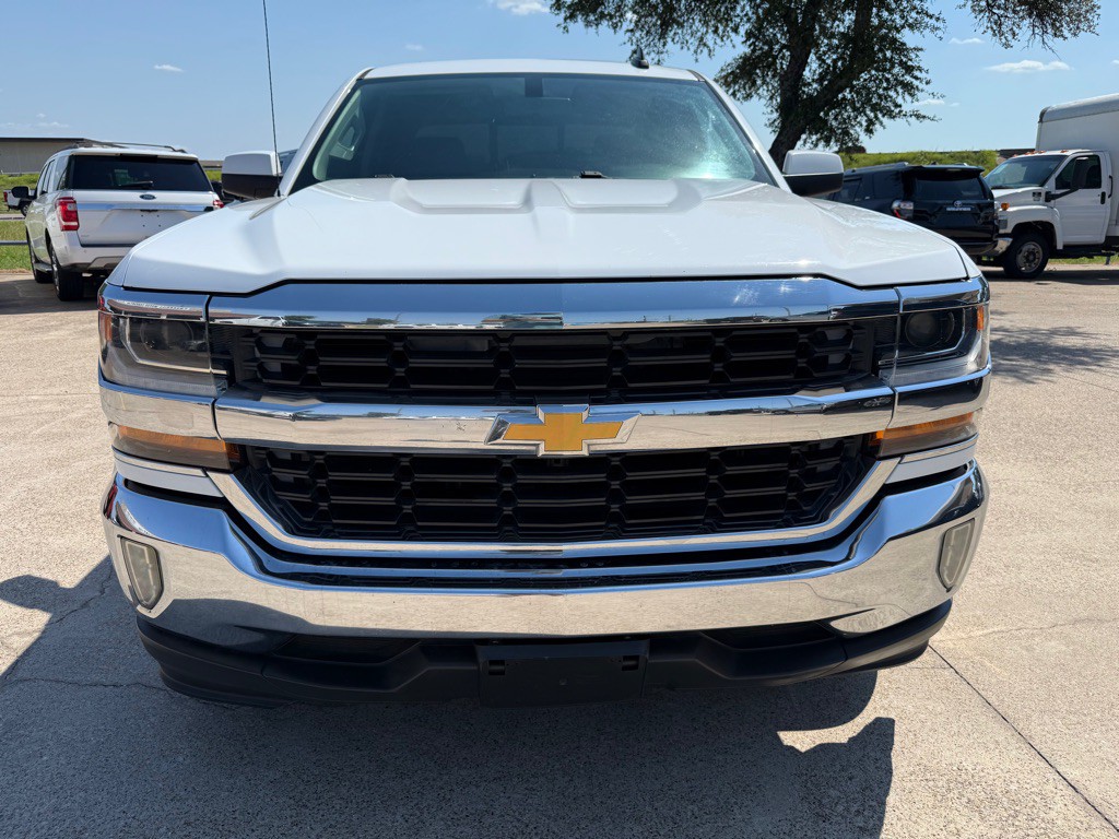2017 Chevrolet Silverado 1500 Image 2