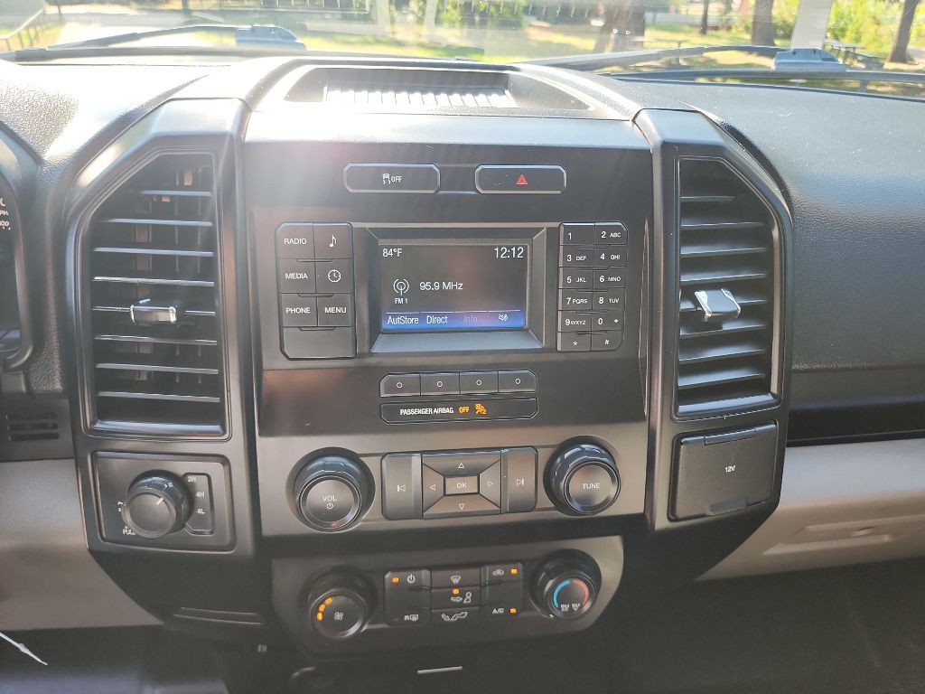 2016 Ford F-150 Image 27