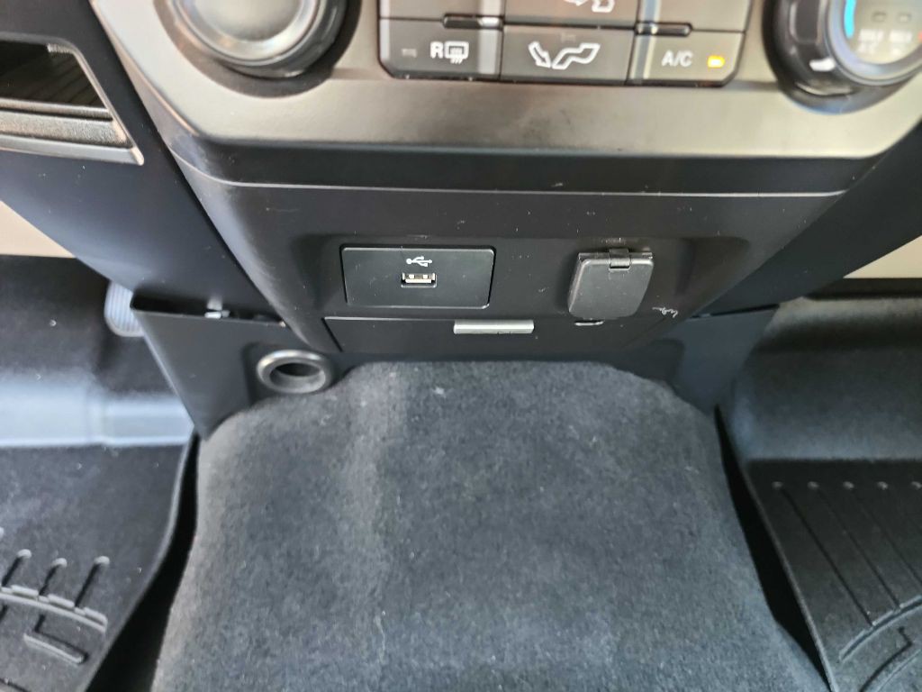 2016 Ford F-150 Image 32