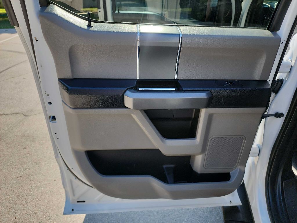 2016 Ford F-150 Image 35