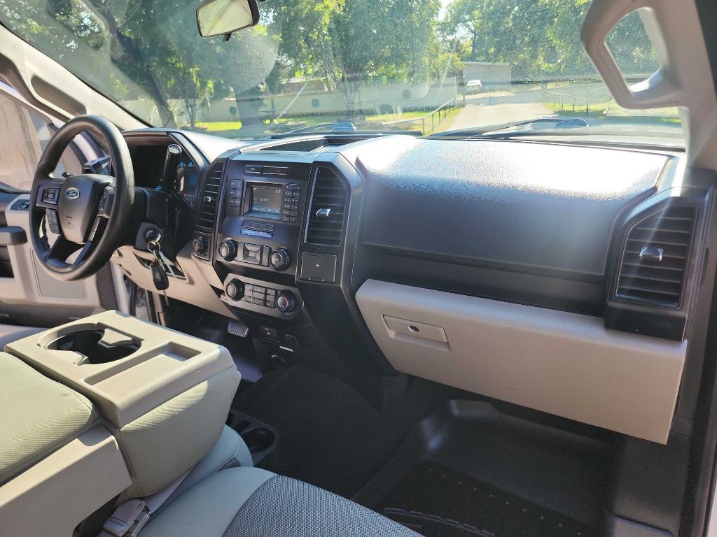 2016 Ford F-150 Image 44