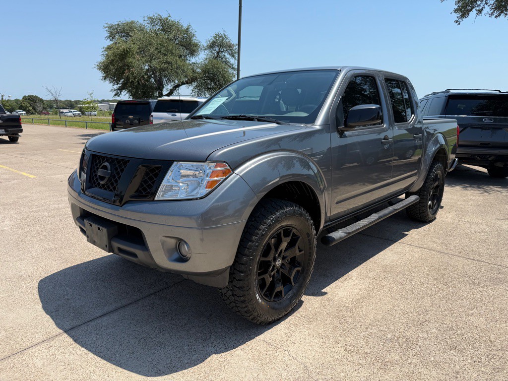 2021 Nissan Frontier Image 3