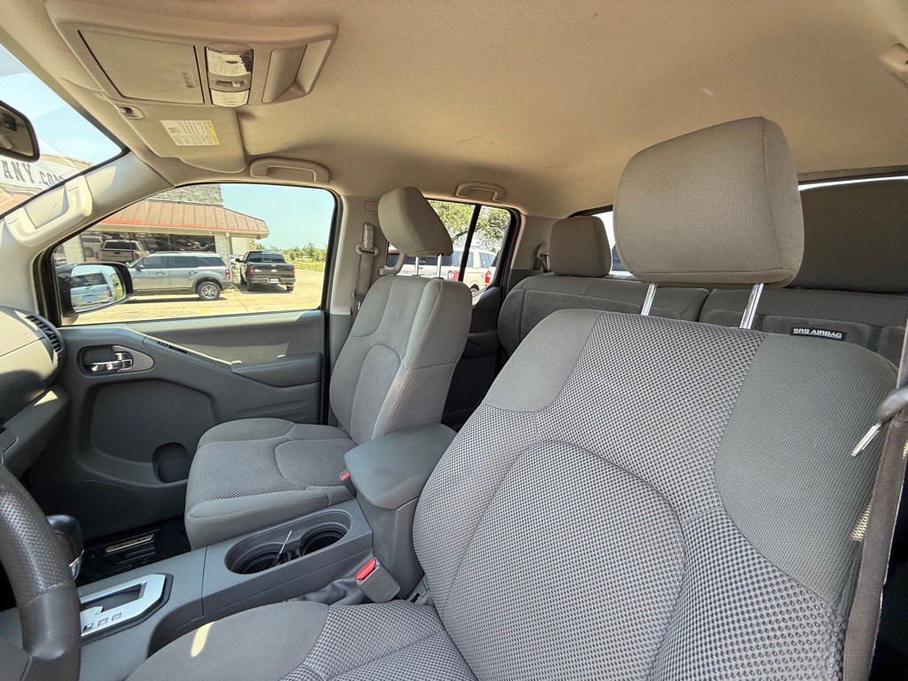 2021 Nissan Frontier Image 19