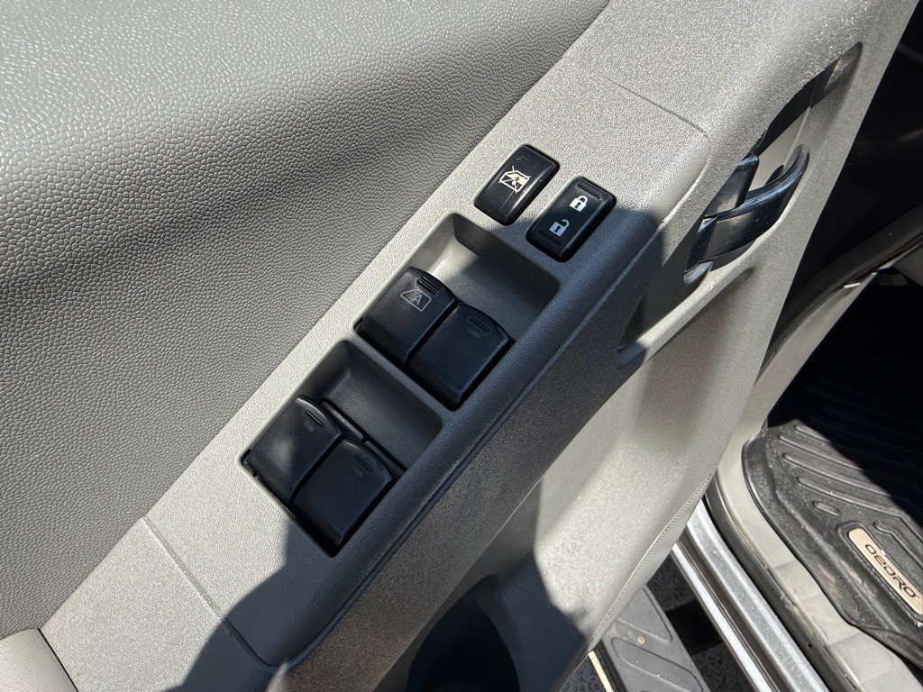 2021 Nissan Frontier Image 21