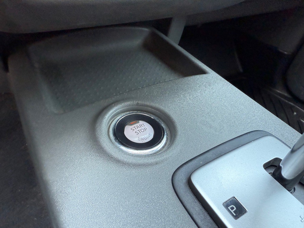 2021 Nissan Frontier Image 27