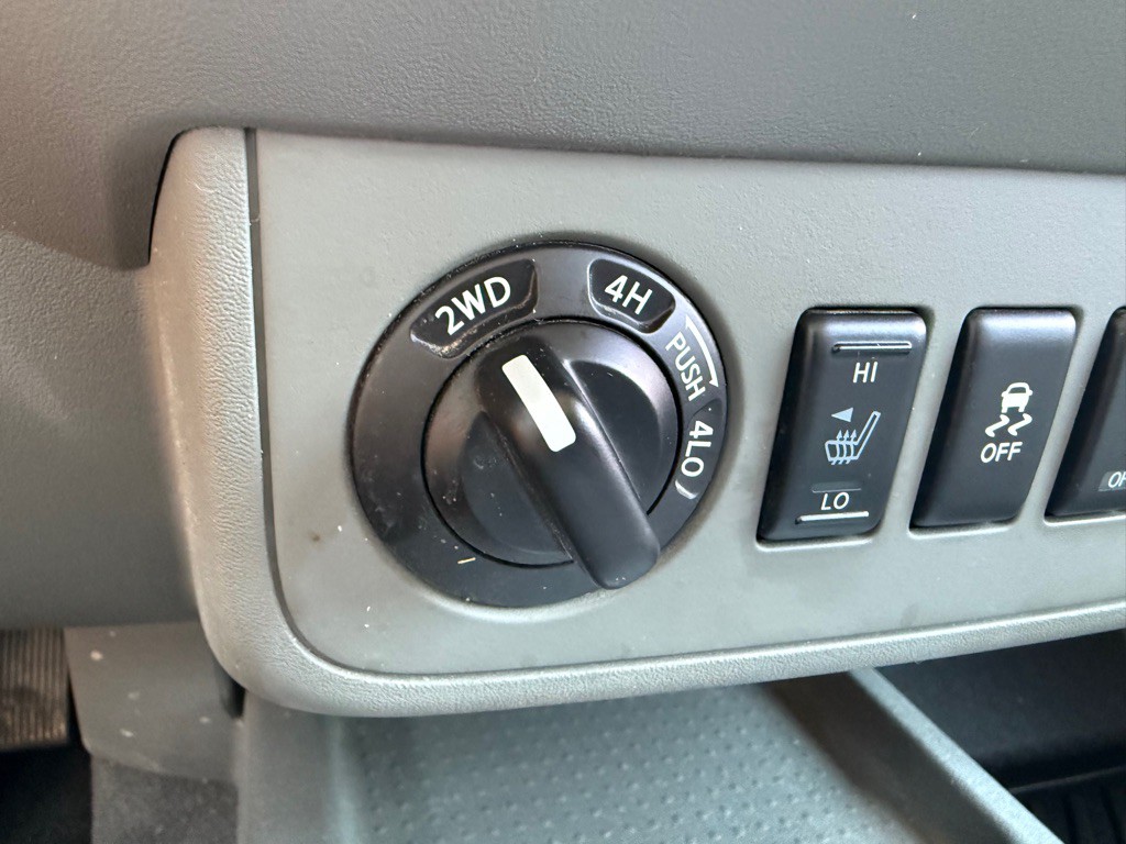 2021 Nissan Frontier Image 28