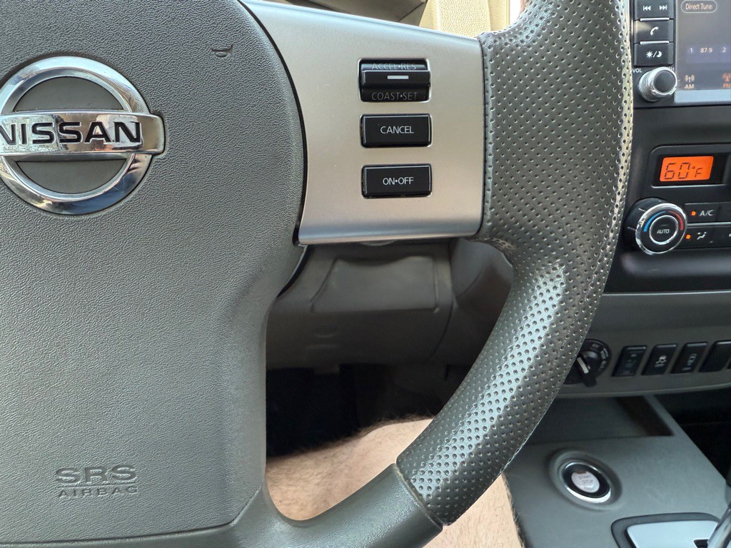 2021 Nissan Frontier Image 35