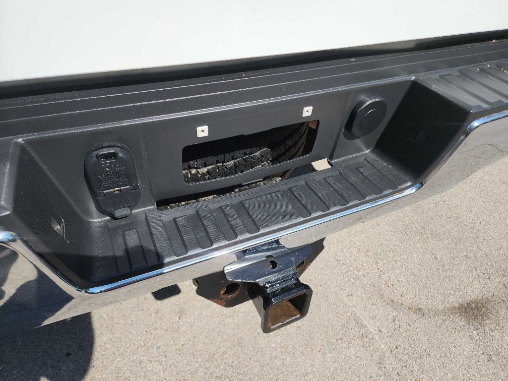 2017 Chevrolet Silverado 1500 Image 8