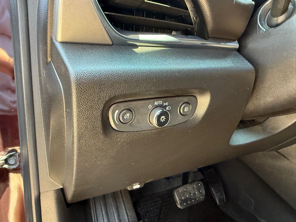 2020 Chevrolet Traverse Image 24