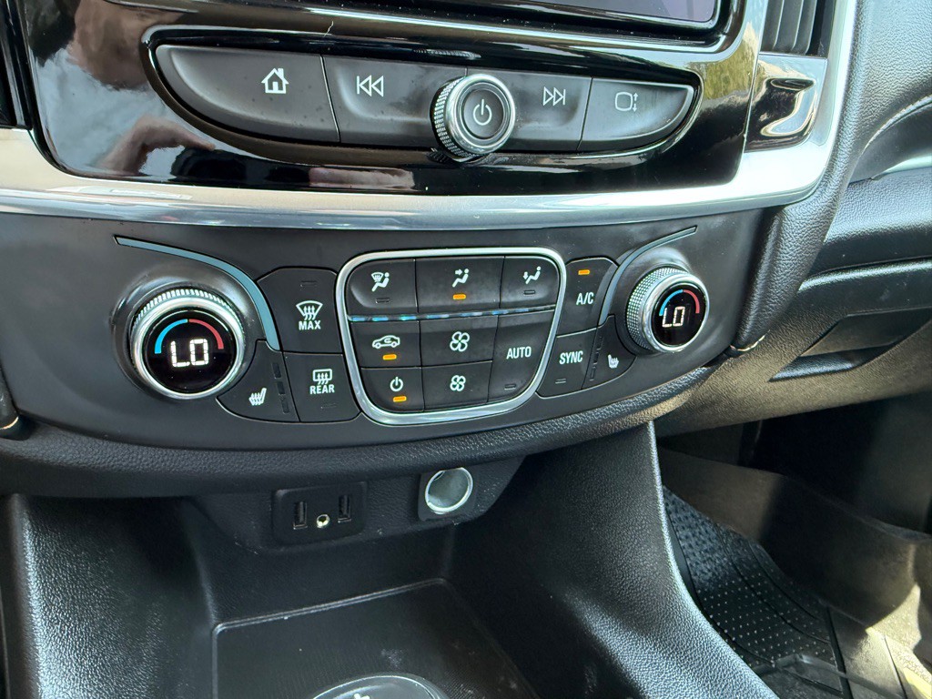 2020 Chevrolet Traverse Image 33