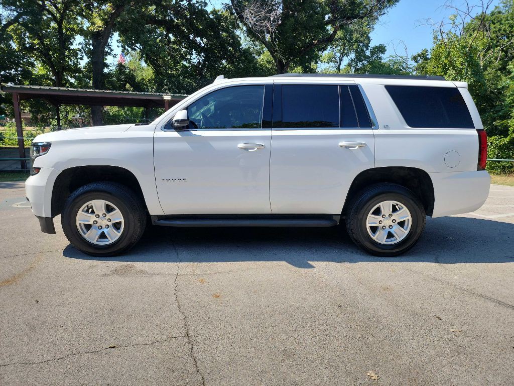 2017 Chevrolet Tahoe Image 4